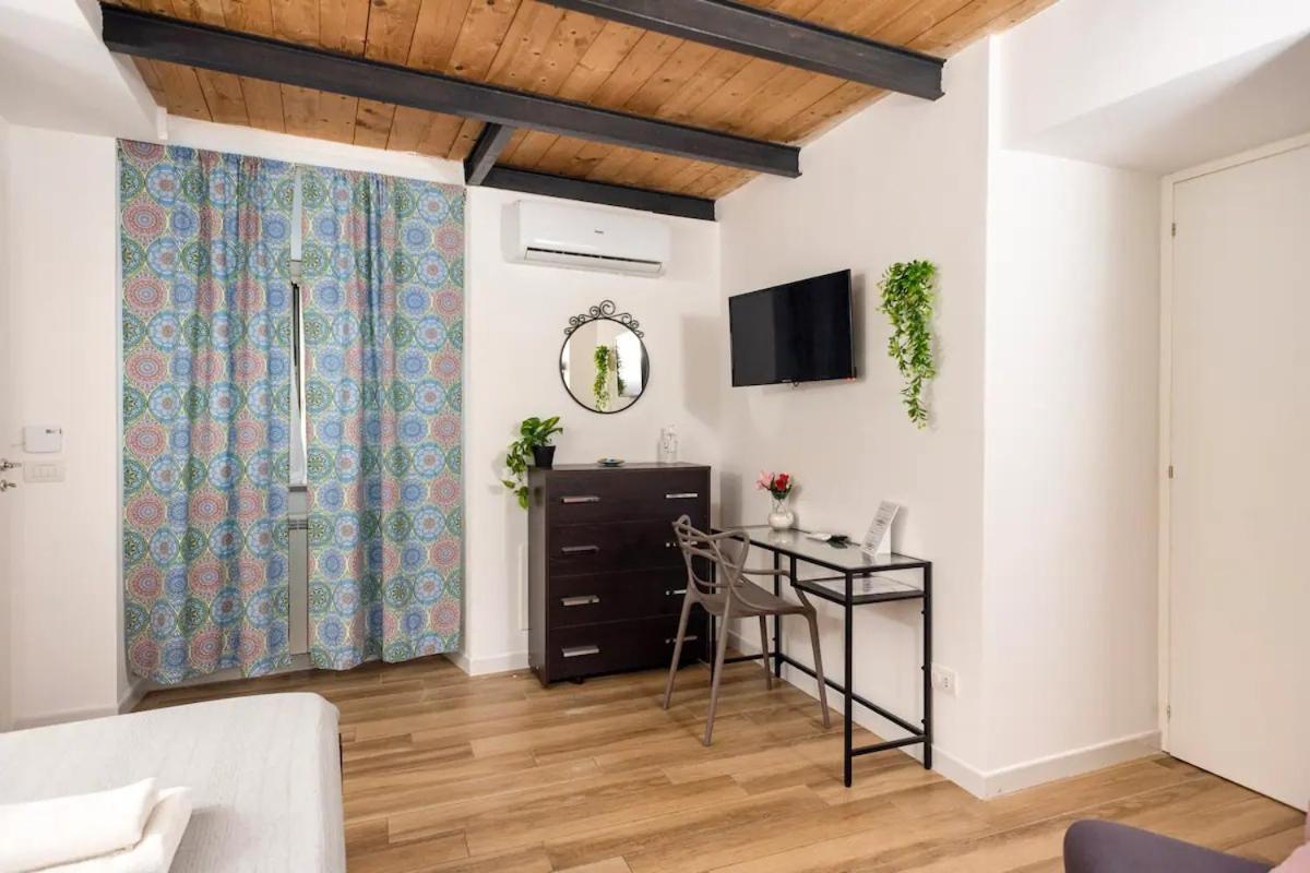 Rega Holiday House Napoli Bagian luar foto